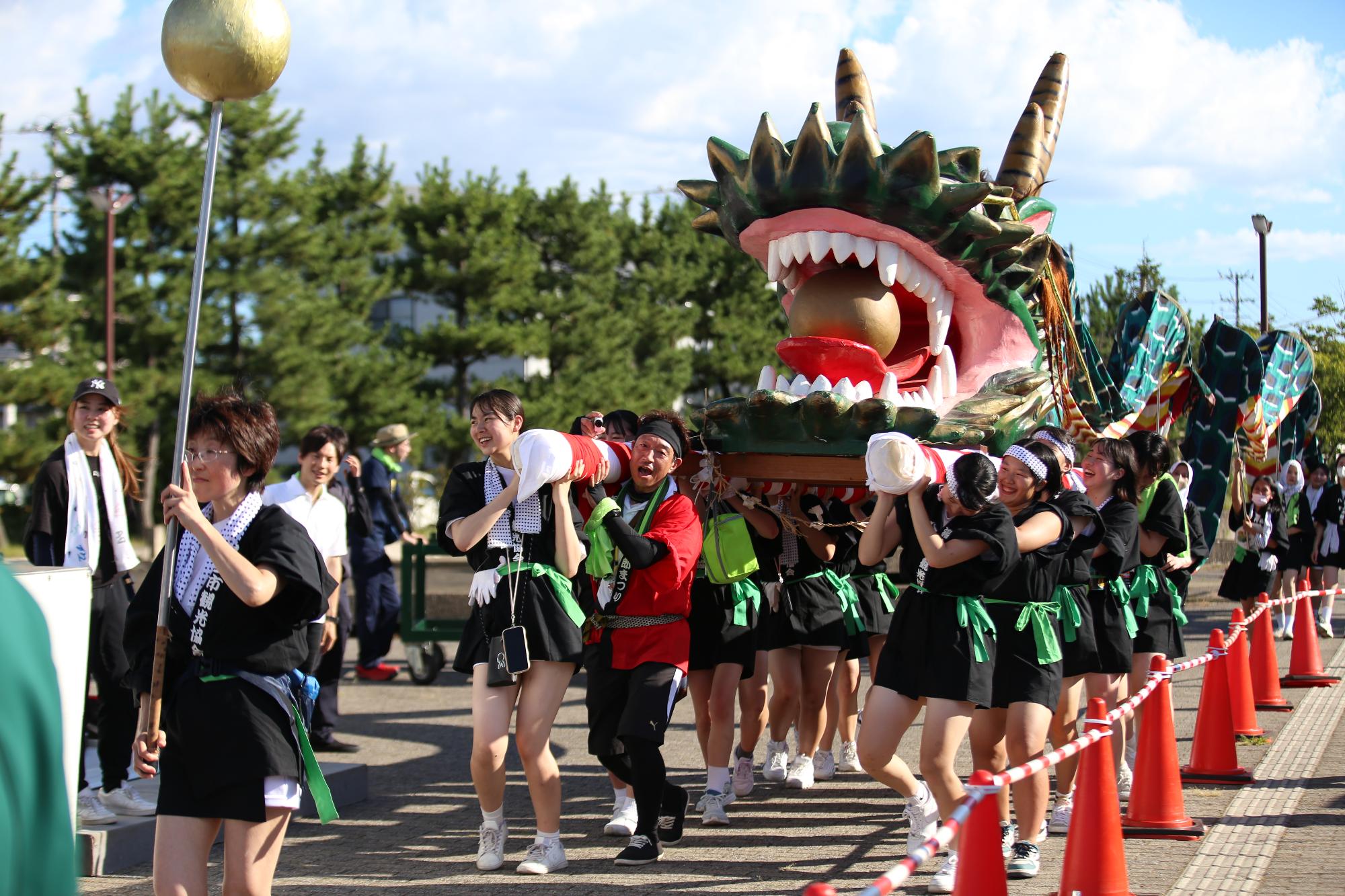 潟上市の八郎まつり
